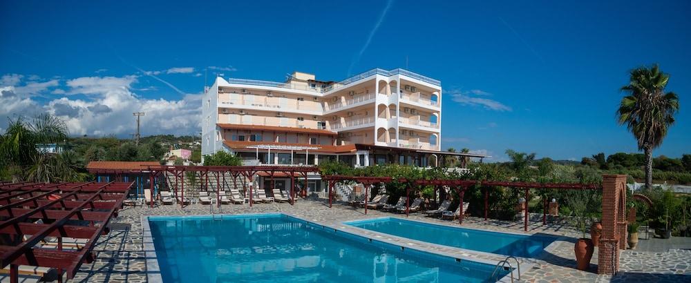 Poseidon Beach Hotel Кастросикия Екстериор снимка