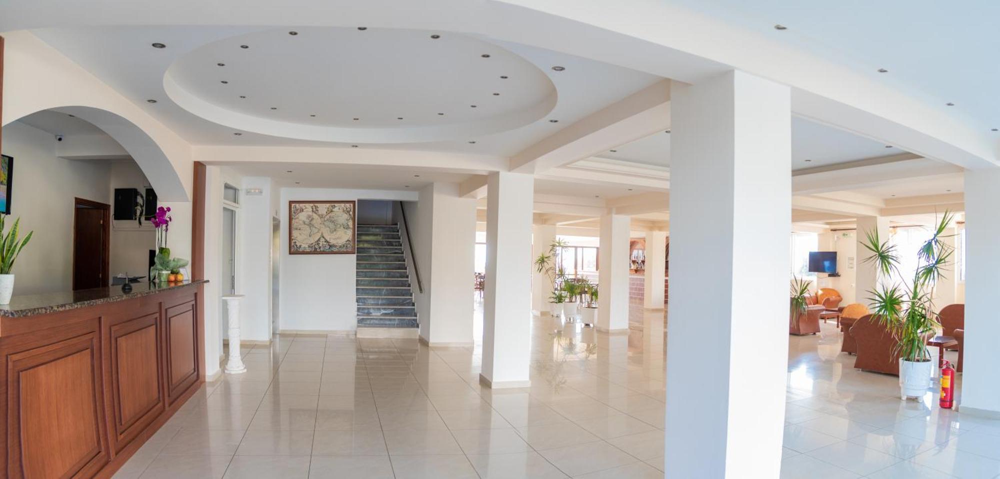 Poseidon Beach Hotel Кастросикия Екстериор снимка